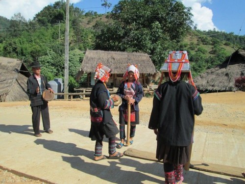 Akha